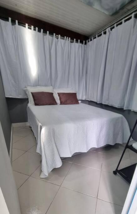 Apartamento Duplex Beach Copacabana Com Deck Com Chuveiro *